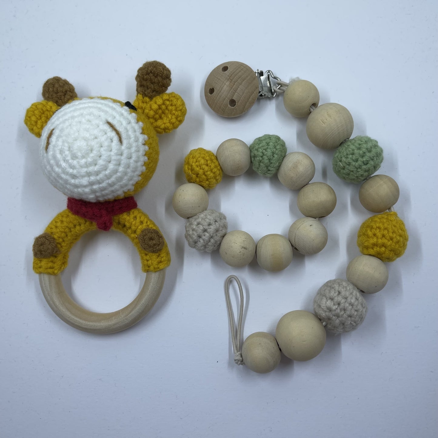 Baby teething rings and dummy chain set